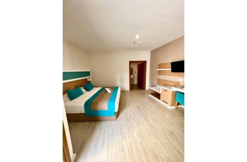 Готель Sandy Beach (ex. Sandy Beach Hotel), 4★