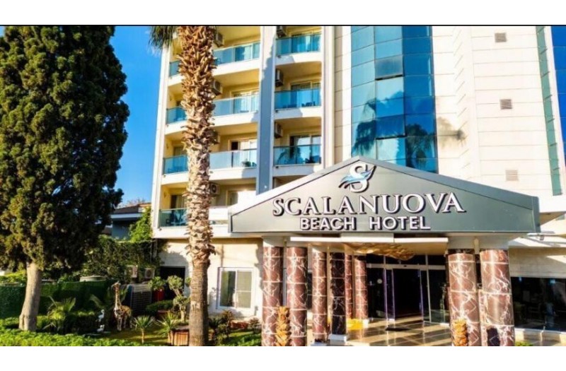 Готель Scala Nuova Beach Hotel, 4★