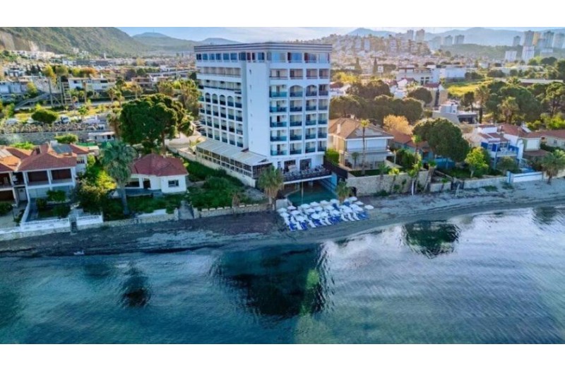 Готель Scala Nuova Beach Hotel, 4★