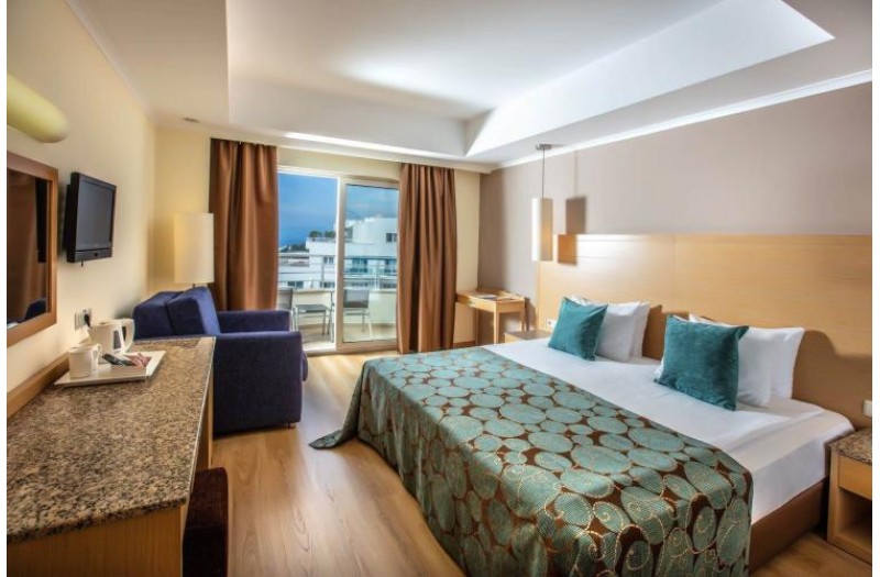 Готель Sealight Resort Hotel, 5★