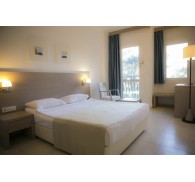 Готель Seaside Beach Club, 3★