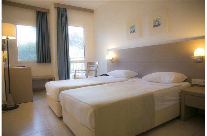 Готель Seaside Beach Club, 3★ Готель Seaside Beach Club, 3★
