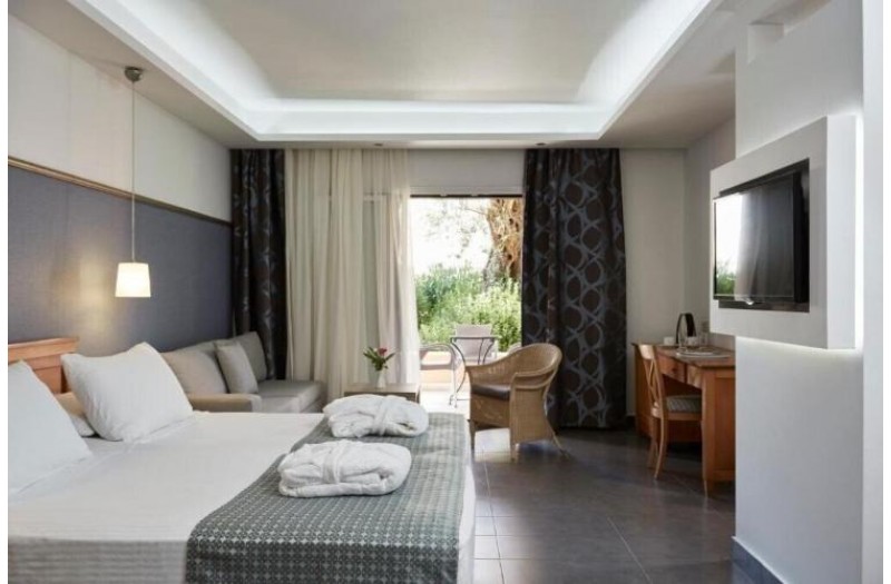 Готель Sentido Apollo Palace, 5★