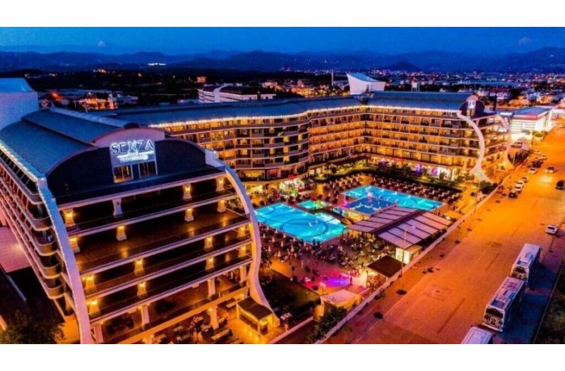 Готель Senza Hotels The Inn Resort & Spa (ex. Zen the Inn), 5★