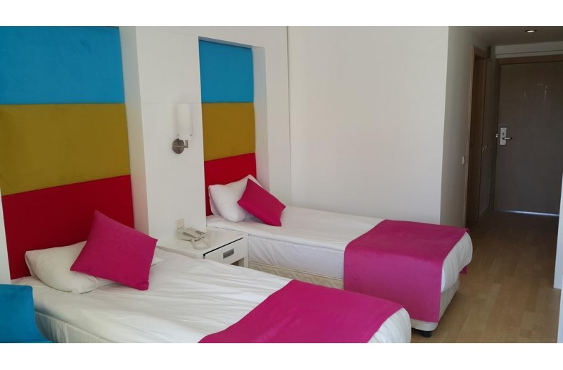 Готель Serra Park Hotel (ex. Side Ally Hotel), 4★