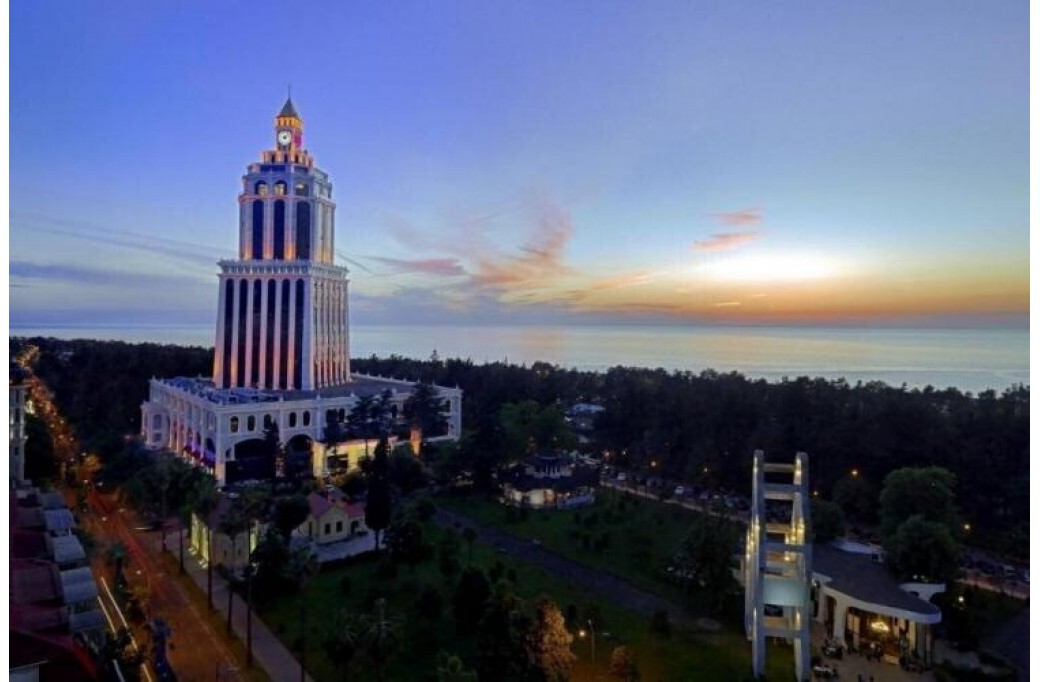 Готель Sheraton Batumi, 5★ Готель Sheraton Batumi, 5★