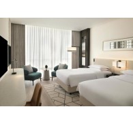 Готель Sheraton Grand Hotel, 5★