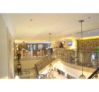 Готель Sheraton Khalidiya Hotel Abu Dhabi, 4★