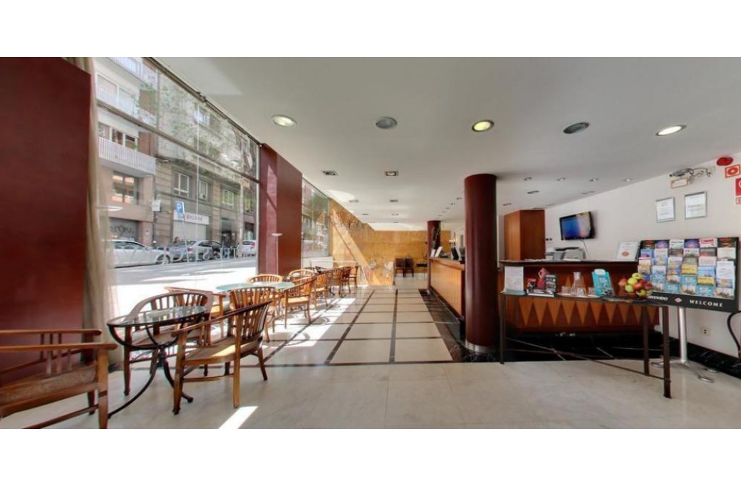 Готель Silken Sant Gervasi, 3★ Готель Silken Sant Gervasi, 3★