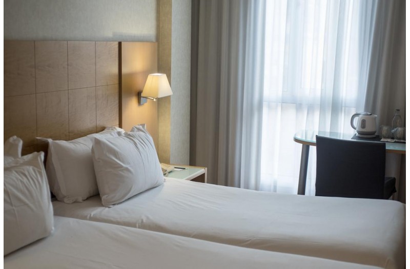 Готель Silken Sant Gervasi, 3★ Готель Silken Sant Gervasi, 3★