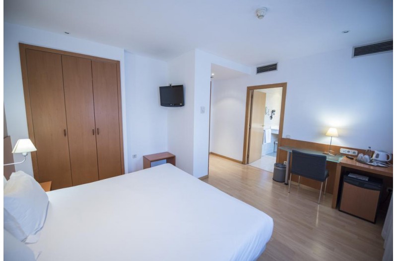 Готель Silken Sant Gervasi, 3★ Готель Silken Sant Gervasi, 3★