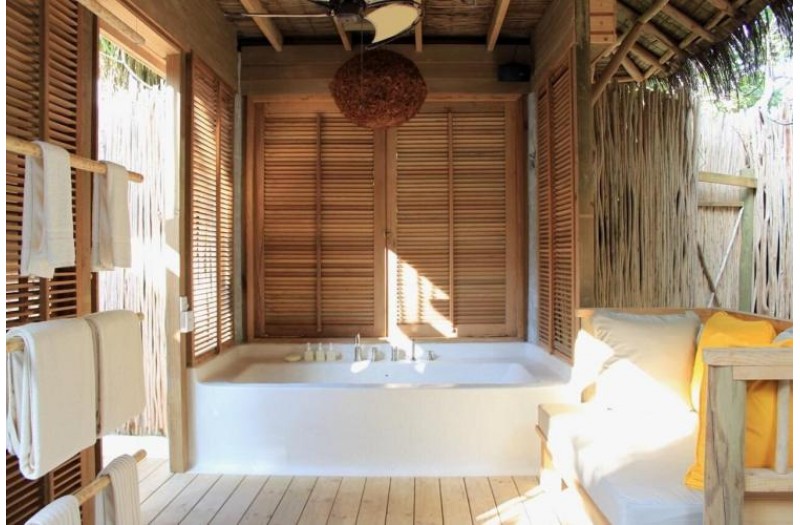Готель Six Senses Laamu Olhuveli Island, 5★ Готель Six Senses Laamu Olhuveli Island, 5★
