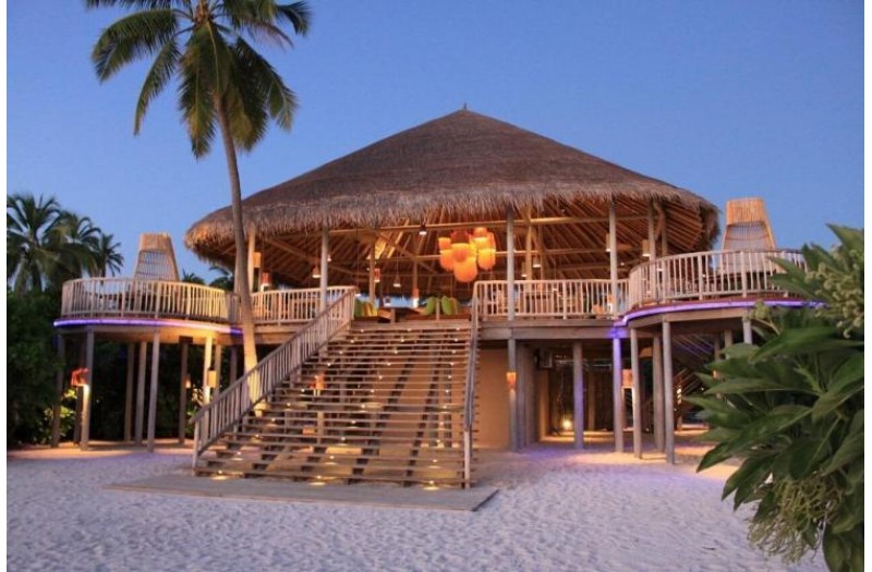 Готель Six Senses Laamu Olhuveli Island, 5★ Готель Six Senses Laamu Olhuveli Island, 5★