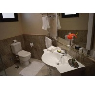 Готель Sky View Suites Hotel, 3★