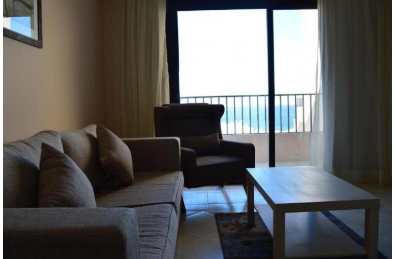 Готель Sky View Suites Hotel, 3★ Готель Sky View Suites Hotel, 3★