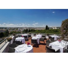 Готель Sofitel Roma Villa Borghese, 5★