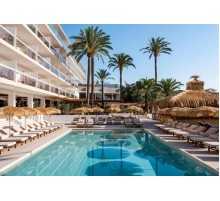Готель Sol Beach House, 4★