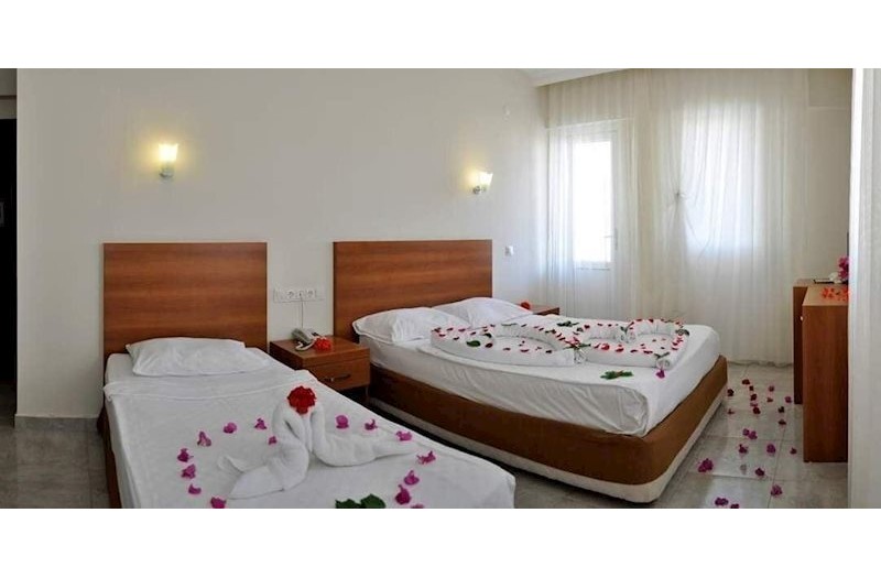 Готель Solis Beach Hotel (ex. Grand Troyka Hotel), 3★
