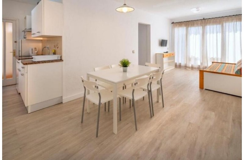 Готель Sorrabona Apts. Apt, 3★