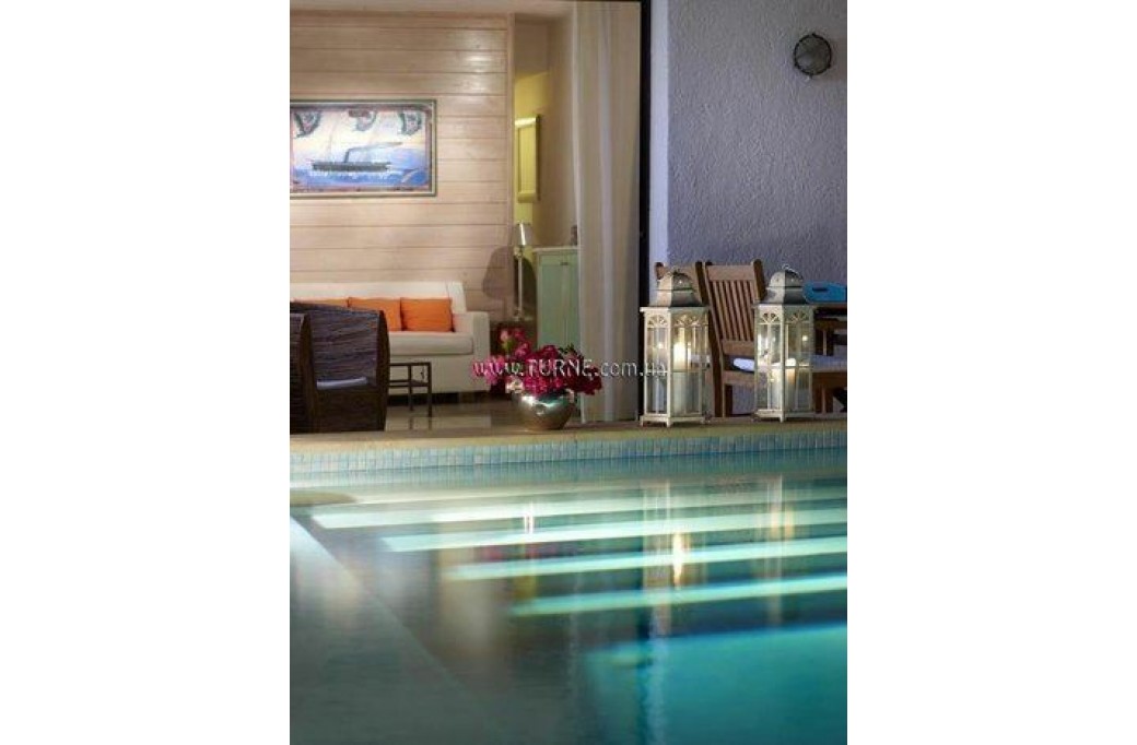 Готель St.Nicolas Bay Hotel & Villas, 5★