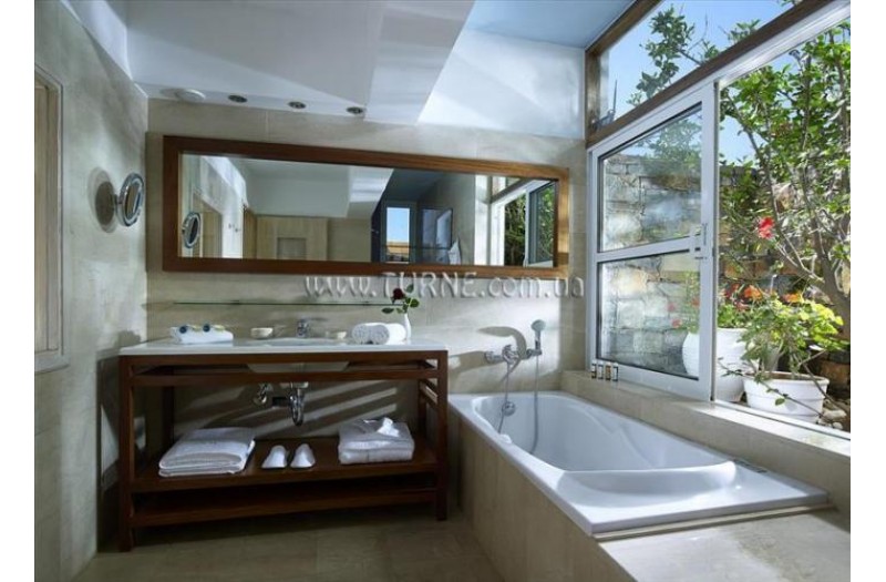 Готель St.Nicolas Bay Hotel & Villas, 5★