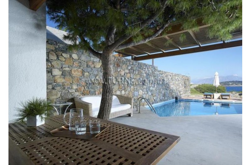 Готель St.Nicolas Bay Hotel & Villas, 5★