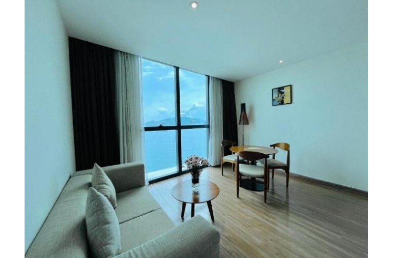 Готель Star City Hotel And Condotel Beachfront Nha Trang, 4★