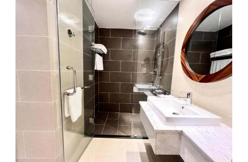 Готель Star City Hotel And Condotel Beachfront Nha Trang, 4★