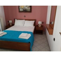 Готель Stelios Apartments, 3★