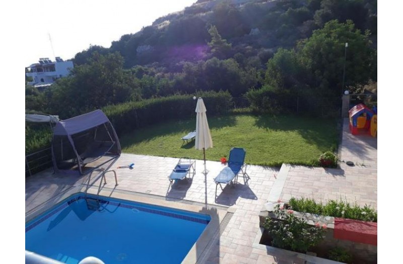 Готель Stelios Apartments, 3★