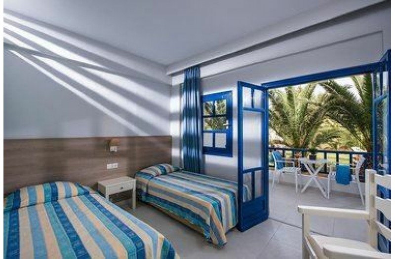 Готель Stella Village, 3★
