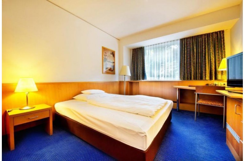Готель Strudlhof Hotel & Palais, 4★ Готель Strudlhof Hotel & Palais, 4★