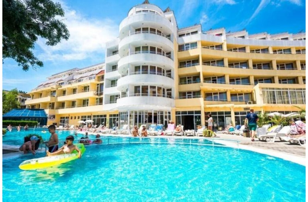 Готель Sun Palace (ex. Sunny Beach Hotel), 4★