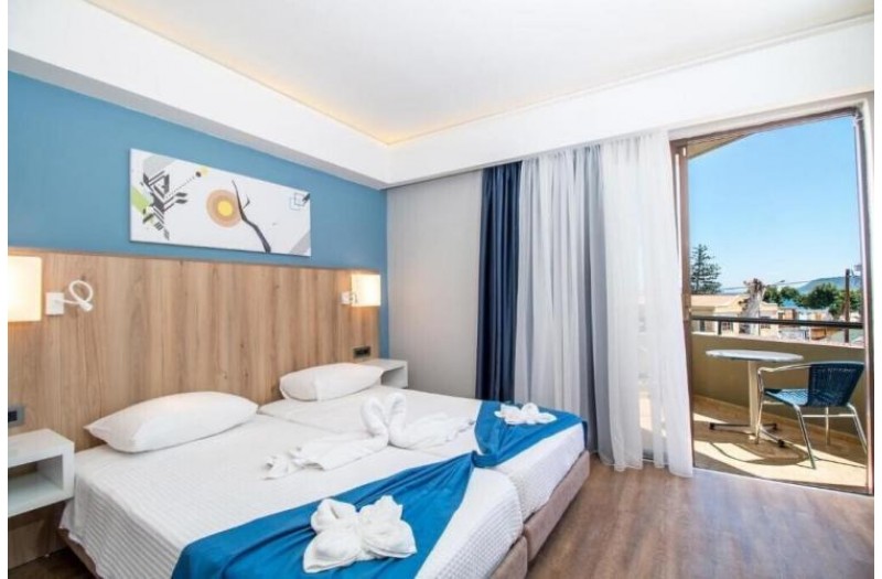 Готель Sunny Days Hotel, 3★