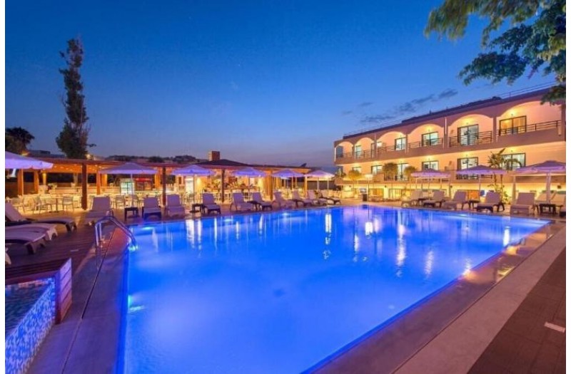 Готель Sunny Days Hotel, 3★