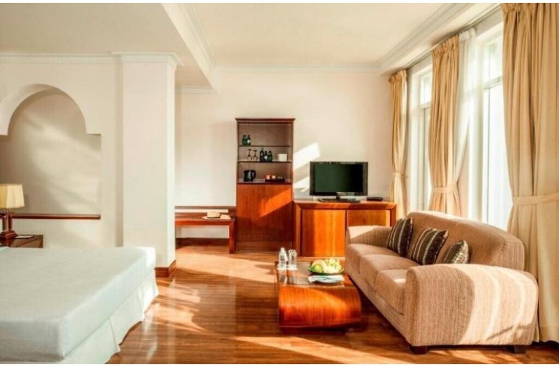 Готель Sunrise Beach, 5★