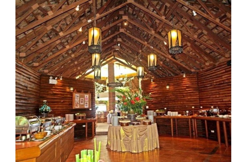 Готель Sunset Park Resort & SPA, 4★ Готель Sunset Park Resort & SPA, 4★