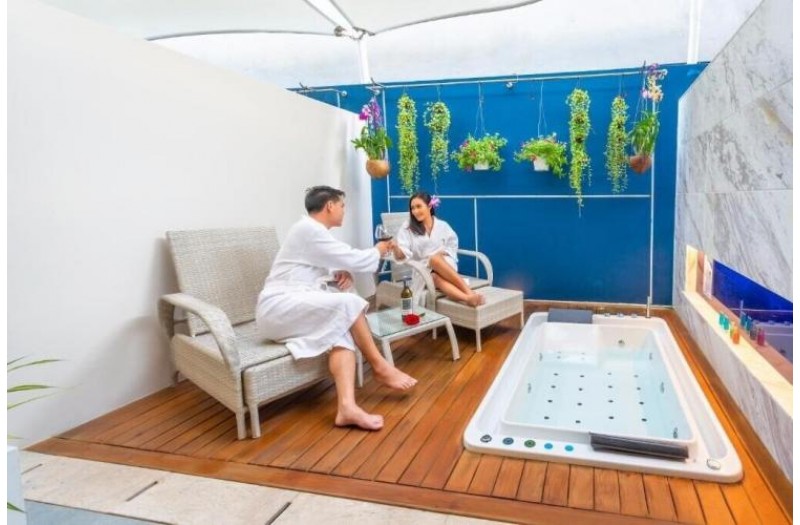 Готель Surf Hotel Patong (ex. Hotel Clover Patong Phuket), 4★