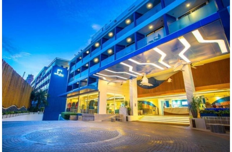 Готель Surf Hotel Patong (ex. Hotel Clover Patong Phuket), 4★