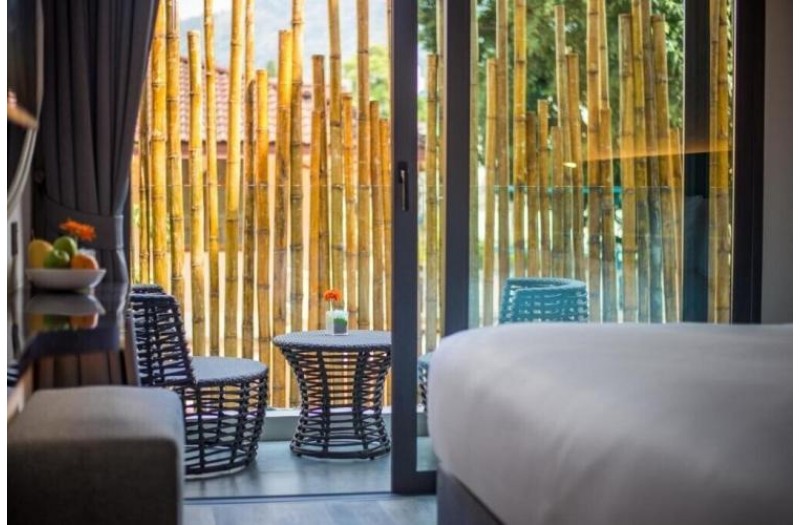 Готель Surf Hotel Patong (ex. Hotel Clover Patong Phuket), 4★