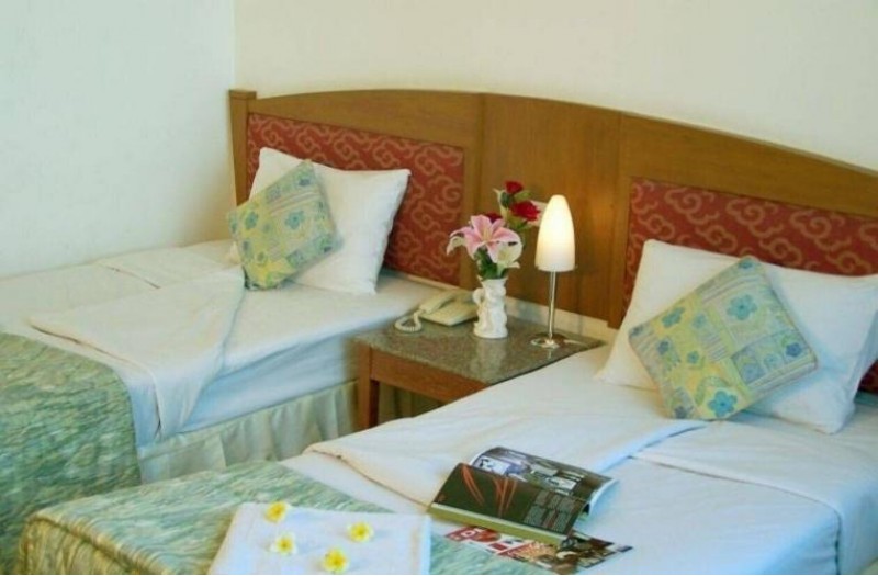 Готель Swan Beach Resort, 3★ Готель Swan Beach Resort, 3★