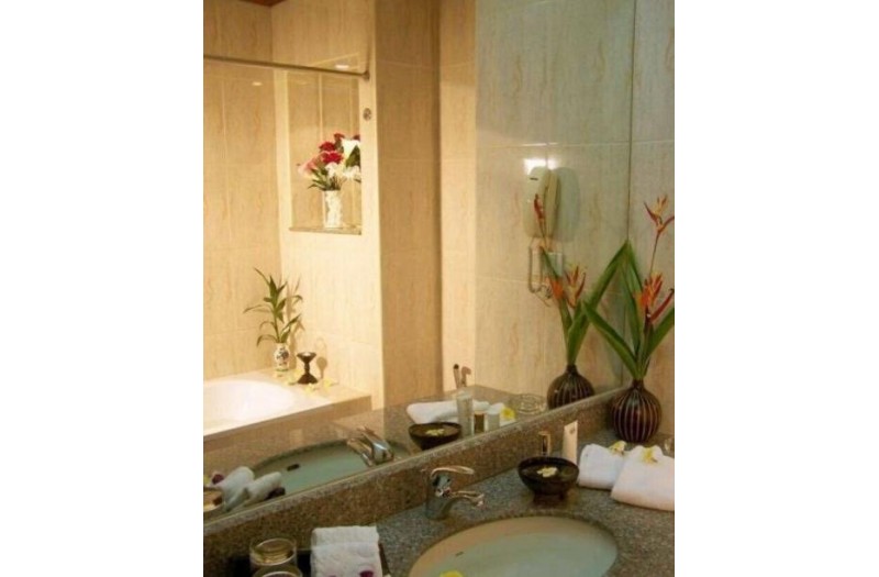 Готель Swan Beach Resort, 3★ Готель Swan Beach Resort, 3★