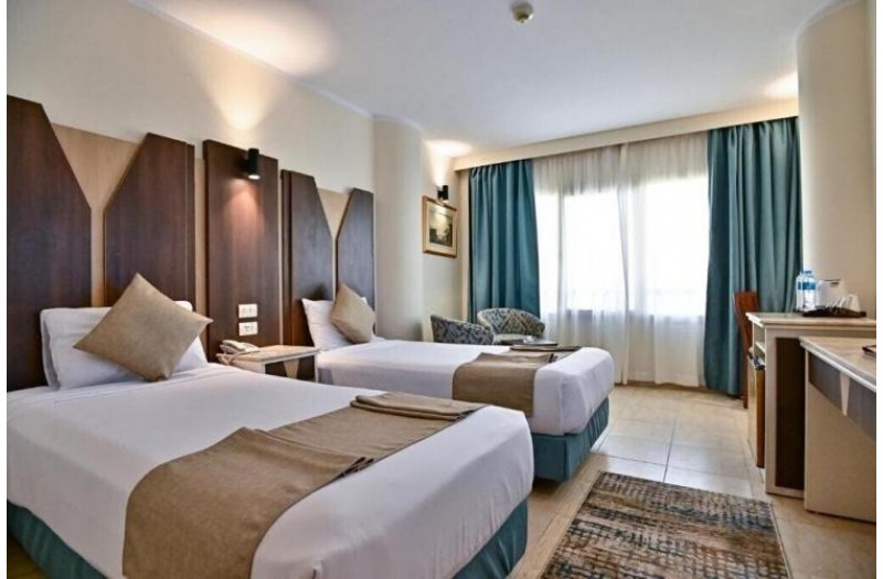 Готель Swiss Inn Nile Hotel, 3★ Готель Swiss Inn Nile Hotel, 3★