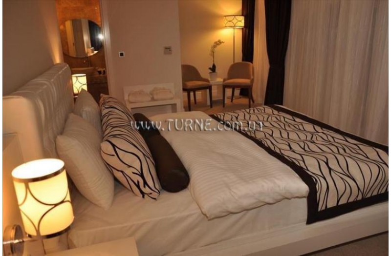 Готель Taksim Life, 4★