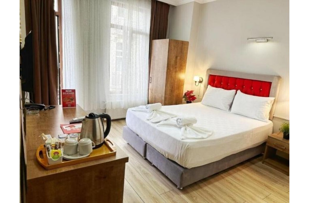 Готель Taksim Park Suites, 2★ Готель Taksim Park Suites, 2★
