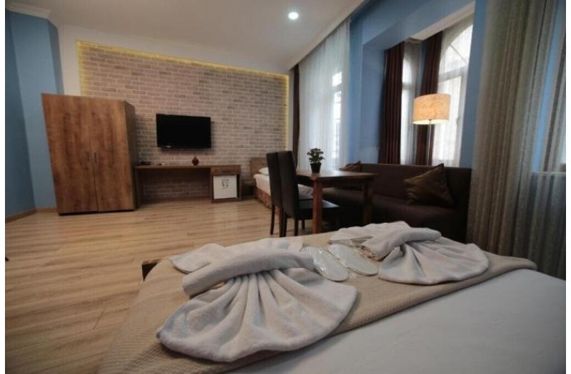 Готель Taksim Park Suites, 2★ Готель Taksim Park Suites, 2★