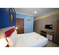 Готель Taksim Park Suites, 2★