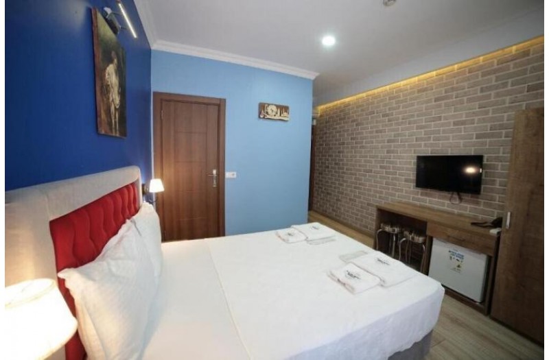 Готель Taksim Park Suites, 2★ Готель Taksim Park Suites, 2★