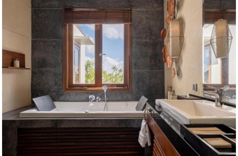 Готель Tanadewa Luxury Villas & Spa, 4★