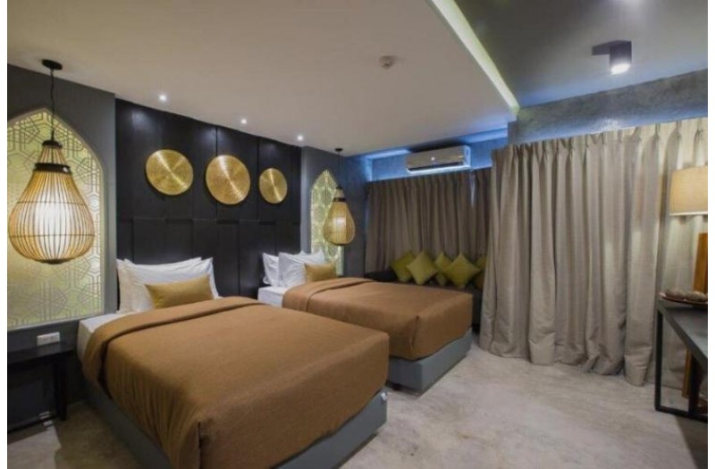 Готель The Luxur Boutique Hotel Patong, 3★